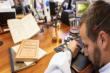 哈尔滨劳力士手表k金表带维修